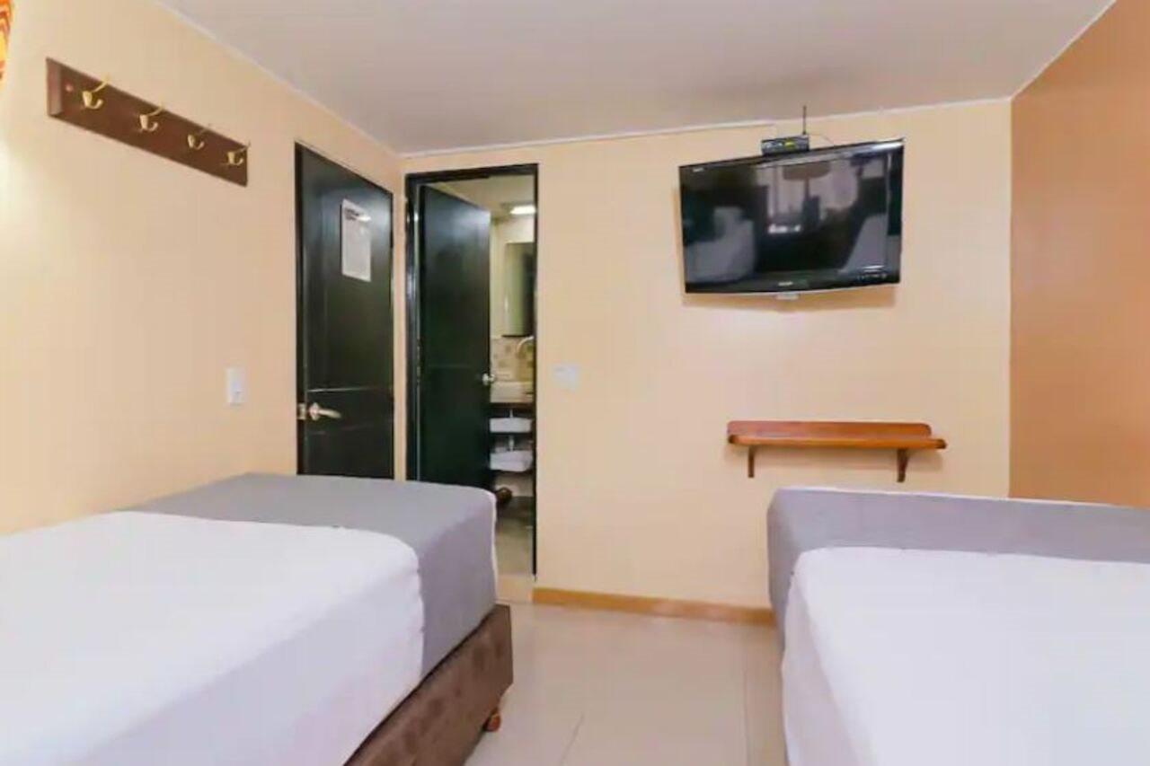 Apartahotel Bogota Gran Marquez, Apartaestudios Y Habitaciones Bagian luar foto